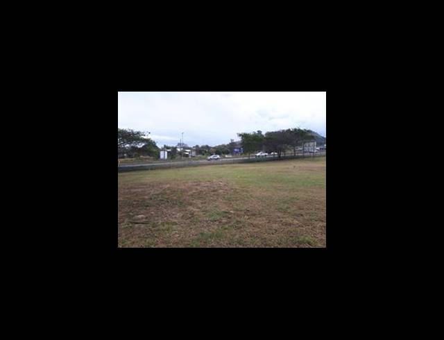 M² INDUSTRIAL YARD TO LET IN ROCKY DRIFT